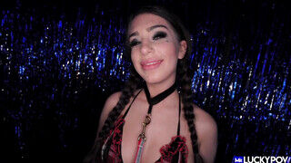 Joseline Kelly nyálasan imád cidázni