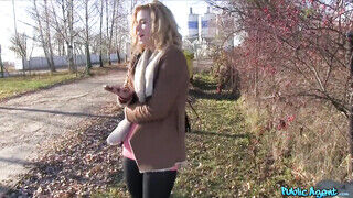 Chrissy kufircol pénzért a pornó ügynökkel