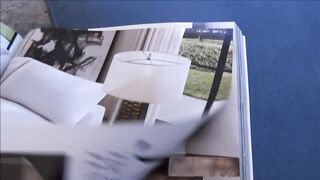 Hatalmas mellű nevelő anya kezelésbe veszi a fügyit