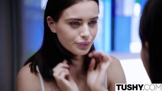 Lana Rhoades ánuszba reszelve