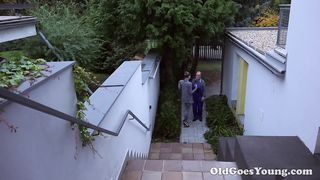 Fater lerendezi a tinédzser pipit