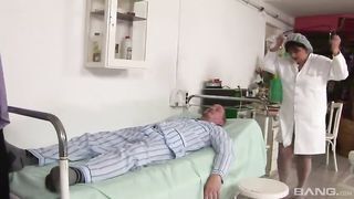 Fenék imádó nagymamák - Teljes xxx videó