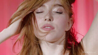 WOWGIRLS - Jia Lissa csábító maszturbálása