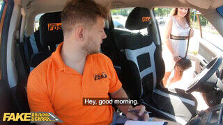 Fake Driving School - Little Eliss közösül az oktatóval