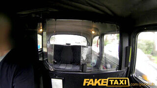 FakeTaxi - Jaye Rose a gigantikus csöcsű tinédzser
