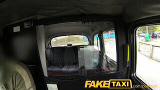 FakeTaxi - csak úgy csattogak azok a csöcsök