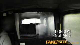 FakeTaxi - vörös rövid hajú nőci szúk lyuka
