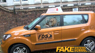 Fake Driving School - Szőrös pinájú latin amerikai maca