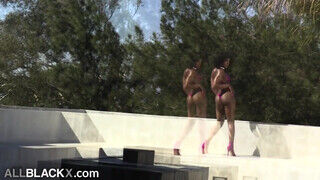 AllBlackX - Misty Stone a hatalmas popós barna milf