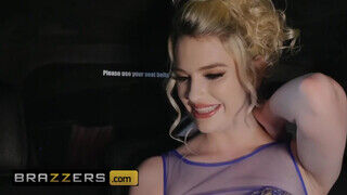 Brazzers - Kenna James a sofőrrel kupakol
