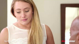 New Sensations - AJ Applegate imádja a méretes bájdorongot