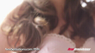 New Sensations - Allie Haze muffjába a nagy fütykös