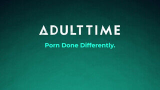 ADULT TIME - Jessie Saint és Lulu Chu édeshármasban szeretkeznek