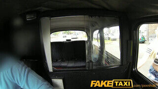 FakeTaxi - tornacipős szuka hímtagot akar és kap is