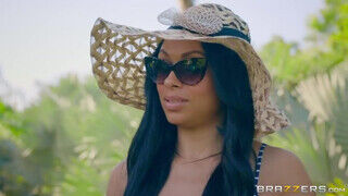 Bethany Benz a szexkedvelő kolumbiai milf - Brazzers