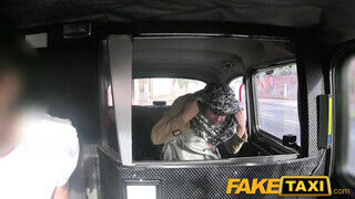 FakeTaxi Szex őrült cseh lány faszra vágyik