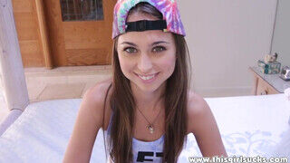 ThisGirlSucks - Riley Reid leszopja a hatalmas kukacot