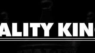 Reality Kings – Kylie Rocket és Sera Ryder kezelésbe veszik a kukacot