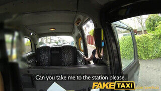 FakeTaxi - Gina Snake a latin amerikai milf