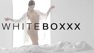 White Boxxx - Vadító barinő élvezi a kötözéses dugást