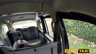 Fake Taxi - Tiffany Rousso a magyar szívdöglesztő milf
