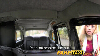 FakeTaxi - Csöcsös világos szőke análba kurelva