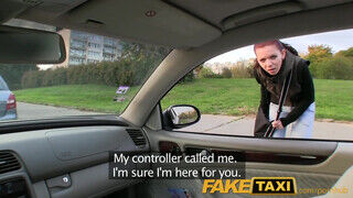 FakeTaxi - Tini gádzsi este megdöngetve