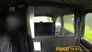 FakeTaxi - Victoria Summers élvezi ha reszelik