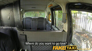 FakeTaxi - Carly Rae Summers a óriási keblű tinédzser
