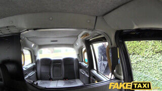 Fake Taxi - Lexi Lou segge is megkúrelva