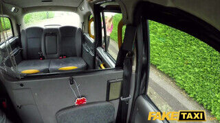 Fake Taxi - Skyler Mckay a lufi keblű milf