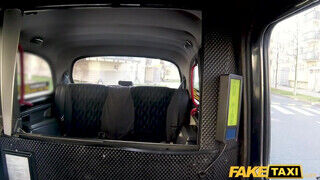 Fake Taxi - 19 éves tinédzser maca hancúrozni akart