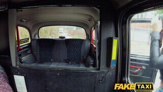 Fake Taxi - Katrina Moreno a méretes mellű dél amerikai