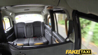 Fake Taxi - Perverz gigantikus kannás érett nő