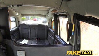 Fake Taxi - Ava Austen popó lyukba is akarja