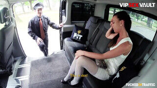 FuckedInTraffic - Alicia Wild óriási mellű cseh bébi