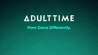 ADULT TIME - Silvia Saige a csöcsös vékony milf