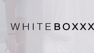 WhiteBoxxx - Nicole Black kazah gádzsi és egy gyors baszás
