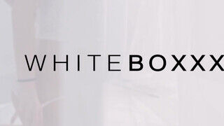 WHITEBOXXX - Tiffany Tatum egy igazi fallosz szakértő