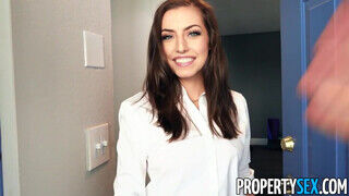 PropertySex - Spencer Bradley örül a méretes fasznak