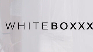 WhiteBoxxx - Jia Lissa és Sabrisse csábító orosz csajok egymással foglalkoznak