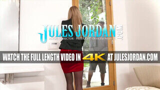 Jules Jordan - Brandi Love kézbe veszi a termetes rúdat