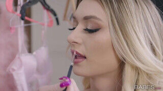 Babes - Natalia Starr engedi análba is