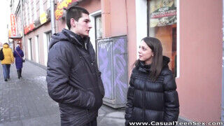 Casual Szex - Foxy Di a kicsike cicis tinédzser