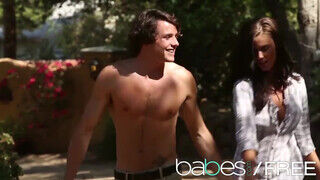 BABES - Whitney Westgate gyengéden kufircol