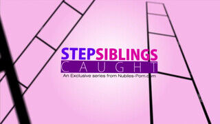 StepSiblingsCaught - Emily Willis a örömlány nevelő húgi