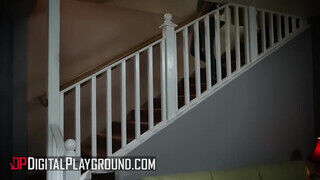DigitalPlayground - Cassidy Klein a fullos zsenge bige