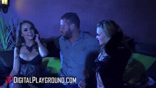 DigitalPlayground - Mia Malkova és Dillion Harper hármasban kettyintenek