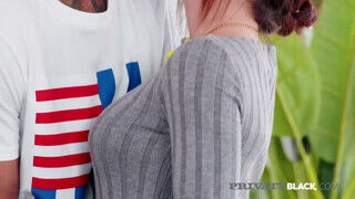 Private Interracial - Lana Roy pinája megkúrva