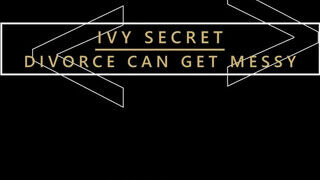 Karups - Ivy Secret a óriási tőgyes bombázó milf